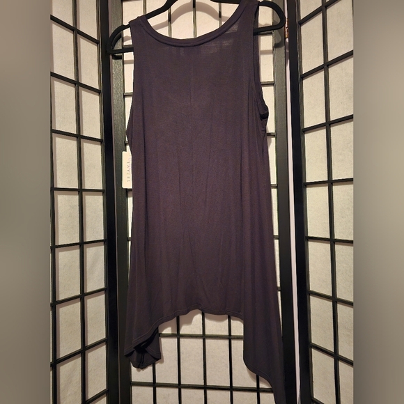 NWT LOGO LAYERS ASYMMETRICAL BLACK TANK Size Meduim - Picture 2 of 4